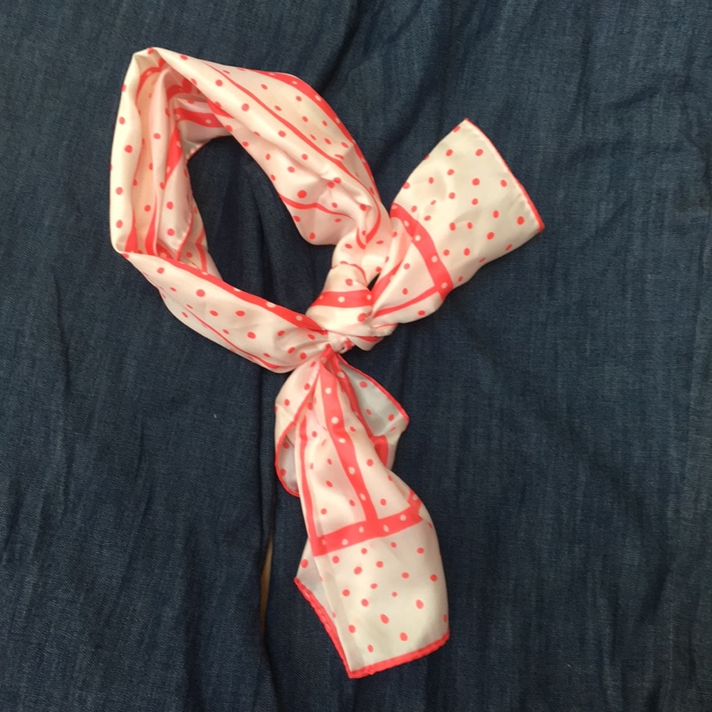 NWT 1970s polka dot Lady Heritage scarf Tik tok scarves